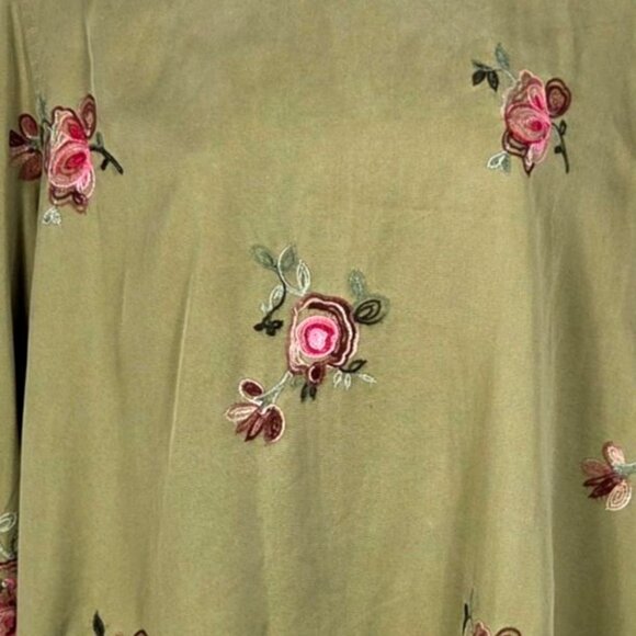 John Mark XL Green Floral Embroidered Tunic Top With Bell Sleeves - Picture 3 of 6
